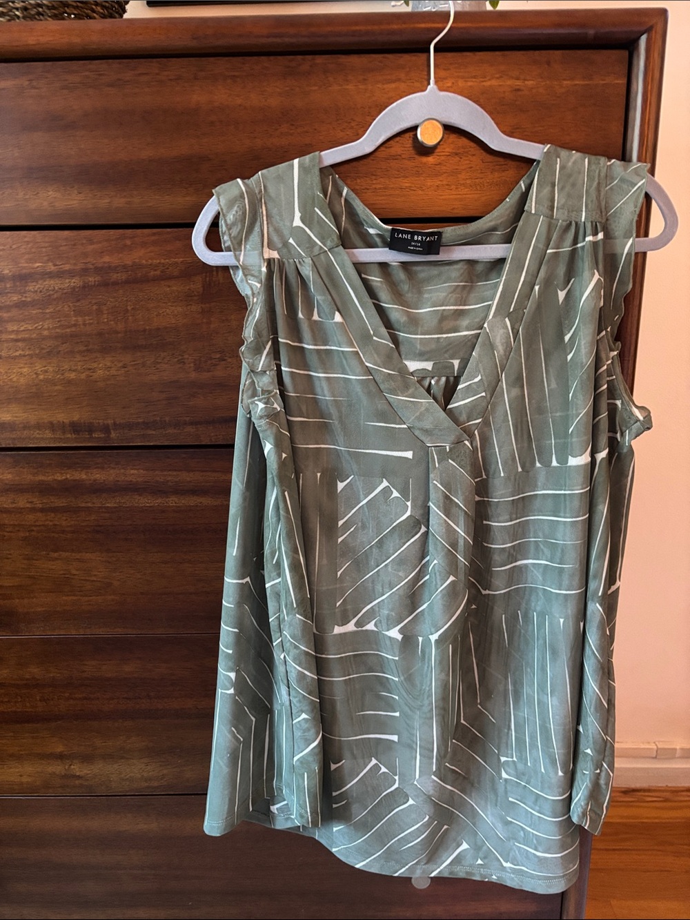 Lane Bryant Olive Green & White Sleeveless V-Neck Midi Top